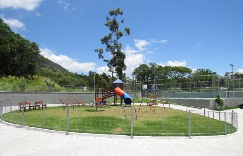 Apartamento em Praia de Fora, Palhoça