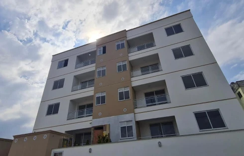 Prédio em Barra do Aririú, Palhoça
