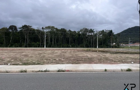 Terreno em Forquilhas, São José