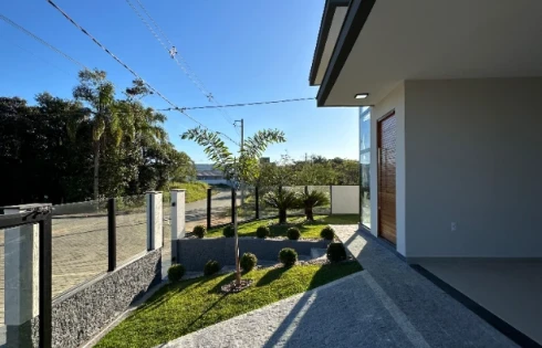 Casa em Forquilhas, São José