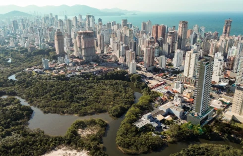 Apartamento em Castelo Branco, Itapema