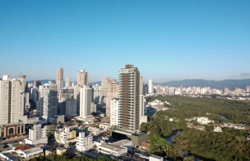 Apartamento em Castelo Branco, Itapema