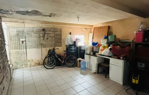 Casa em Fabricio, Santo Amaro da Imperatriz