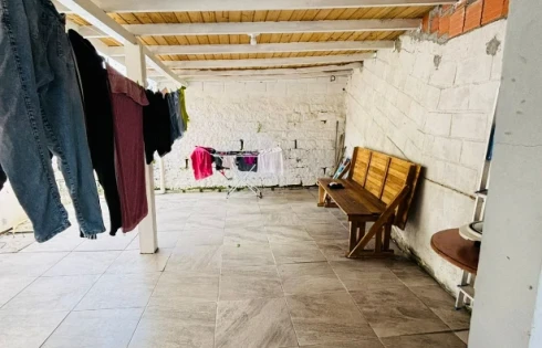 Casa em Fabricio, Santo Amaro da Imperatriz