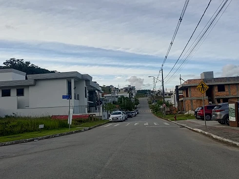 Terreno em Forquilhas, São José