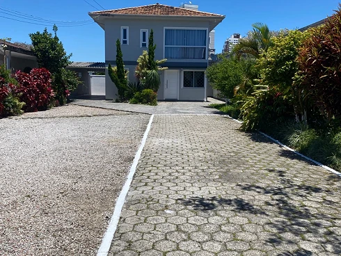 Casa em Ponte do Imaruim, Palhoça