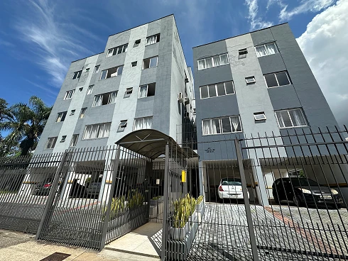 Apartamento em Kobrasol, São José
