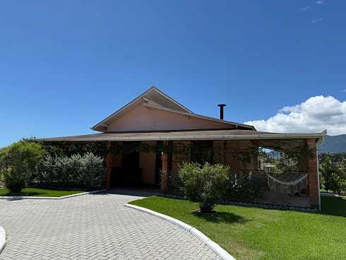 Casa em Sul do Rio, Santo Amaro da Imperatriz