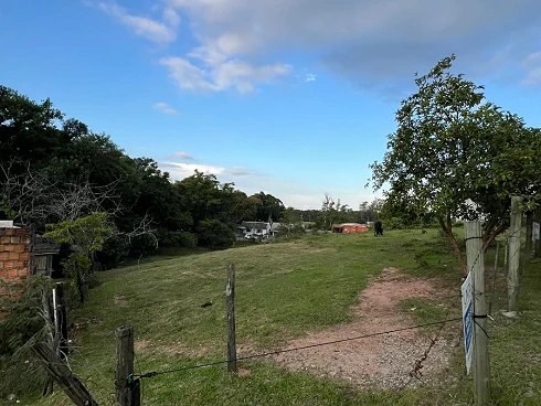 Terreno em Forquilhas, São José