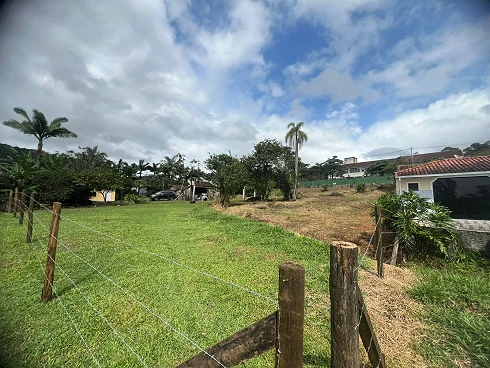 Terreno em Forquilhas, São José