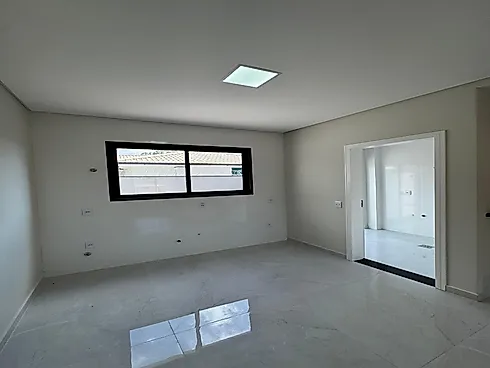 Sobrado geminado em Forquilhas, São José