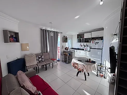 Apartamento em Coloninha, Florianópolis