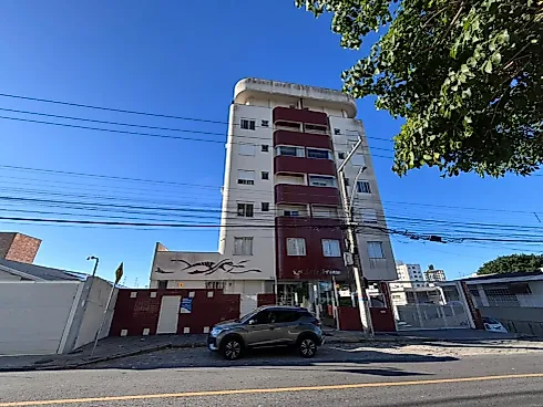 Apartamento em Coloninha, Florianópolis