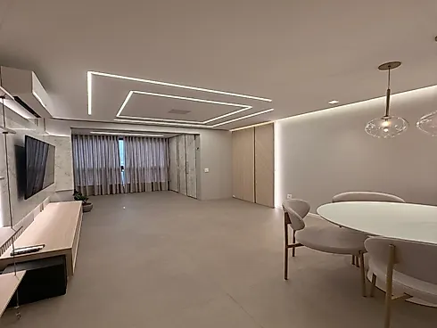 Apartamento 3 Dormitórios sendo uma Suíte Mobiliado - Foto 20