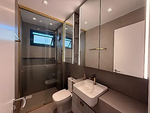 Apartamento 3 Dormitórios sendo uma Suíte Mobiliado - Foto 24