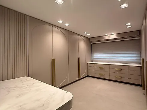 Apartamento 3 Dormitórios sendo uma Suíte Mobiliado - Foto 36