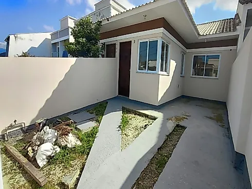 Casa 2 Quartos com Churrasqueira - Bela Vista
