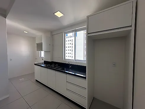 Apartamento 2 Quartos com 1 Suíte e 82m² - Pedra Branca - Cópia #4223 (3) - Foto 2