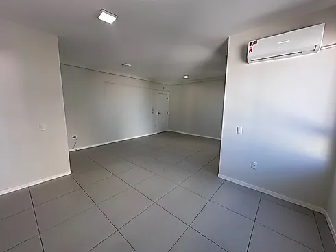 Apartamento 2 Quartos com 1 Suíte e 82m² - Pedra Branca - Cópia #4223 (3) - Foto 7