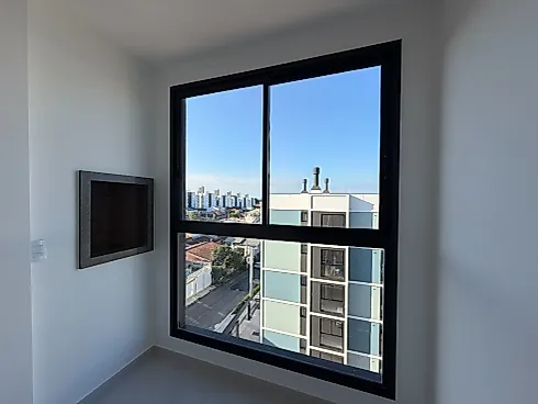 Apartamento 2 Dormitórios sendo uma Suíte com Vista Livre - Foto 13