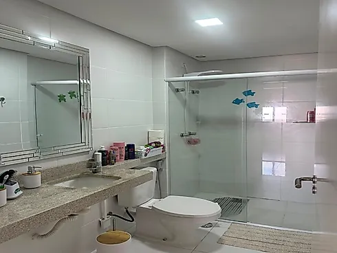 Três Dormitórios com Suíte Próximo ao Shopping Via Catarina - Foto 11