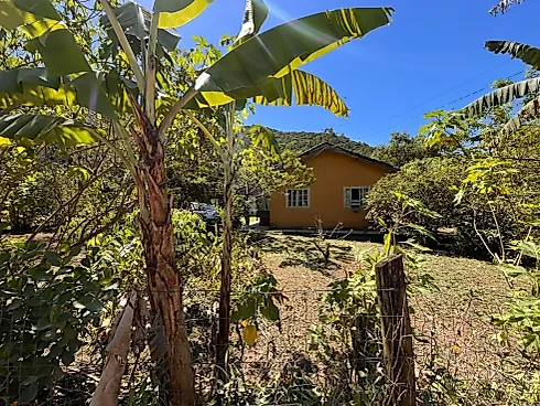 Sítio de 4.500M² com Casa e com Nascente de Água em Palhoça - Foto 15