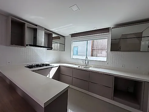 Casa Aluguel 4 Quartos com 4 Suítes e 460m² - Pedra Branca - Foto 3