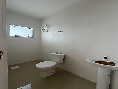 Casa Geminada com 2 Dormitórios - Foto 7