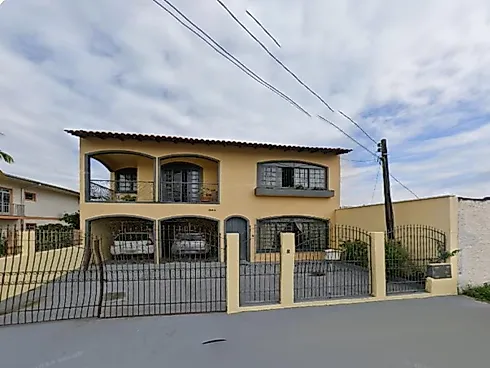 Casa com 5 Dormitórios em Barreiros - Foto 1