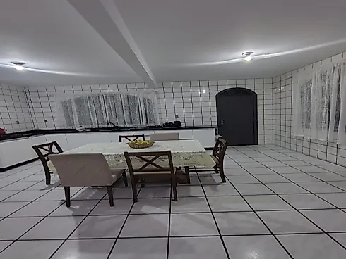 Casa com 5 Dormitórios em Barreiros - Foto 4