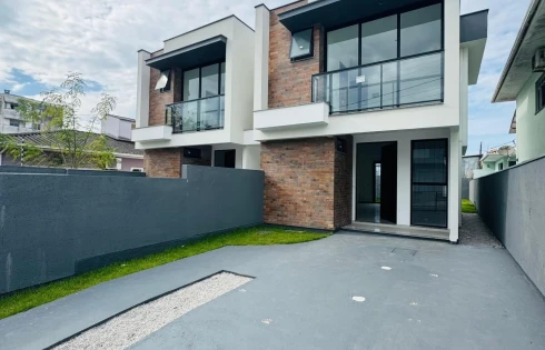 Casa em Serraria, São José