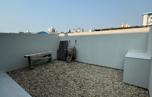 Apartamento em Barreiros, São José
