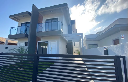 Casa em Forquilhas, São José