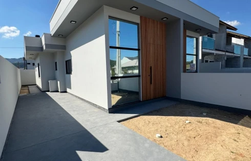 Casa em Forquilhas, São José