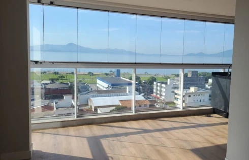 Apartamento em Kobrasol, São José