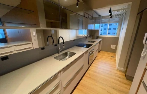 Apartamento em Kobrasol, São José