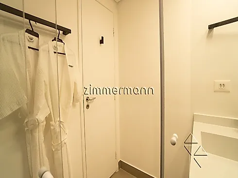 Thumbnail 13
