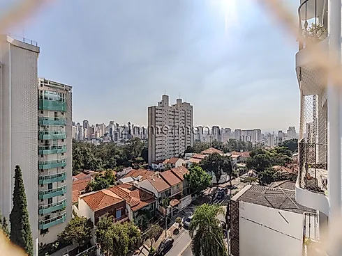 Apartamento 4 Quartos com 1 Suíte e 156m² - Aclimação - Apartamento em Aclimação, São Paulo - Foto 4