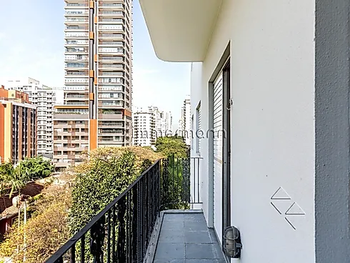 Apartamento 4 Quartos com 1 Suíte e 172m² - Campo Belo - Apartamento em Campo Belo, São Paulo - Foto 3