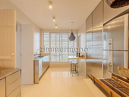 Thumbnail 25
