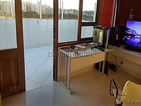 Apartamento 4 Quartos com 1 Suíte e 174m² - Santo Amaro - Apartamento em Santo Amaro, São Paulo - Foto 3