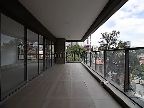 Apartamento 4 Quartos com 2 Suítes e 260m² - Higienopolis - Apartamento em Higienopolis, São Paulo - Foto 2