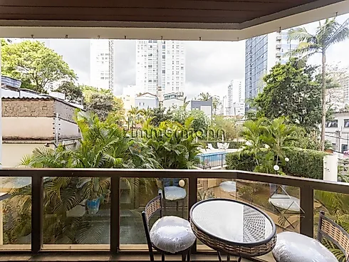 Apartamento 4 Quartos com 2 Suítes e 131m² - Vila Olimpia - Apartamento em Vila Olimpia, São Paulo - Foto 2