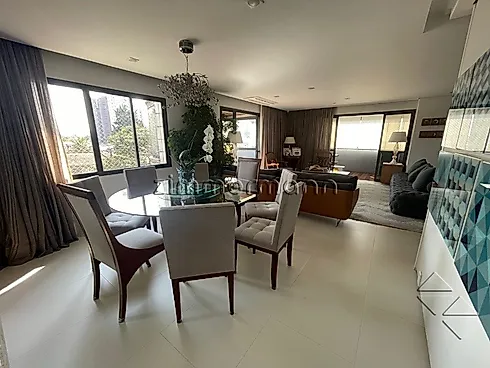 Apartamento 4 Quartos com 3 Suítes e 230m² - Moema - Apartamento em Moema, São Paulo - Foto 2