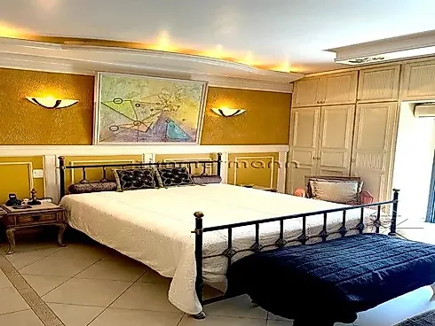 Thumbnail 18