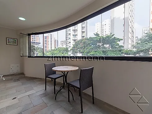 Apartamento 3 Quartos com 3 Suítes e 140m² - Moema - Apartamento em Moema, São Paulo - Foto 2