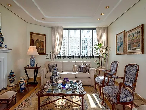 Apartamento 4 Quartos com 2 Suítes e 260m² - Campo Belo - Apartamento em Campo Belo, São Paulo - Foto 4