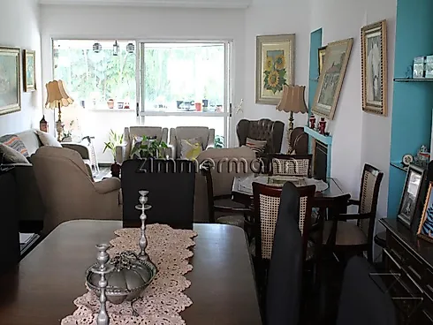 Apartamento 4 Quartos com 1 Suíte e 182m² - Moema - Apartamento em Moema, São Paulo - Foto 2