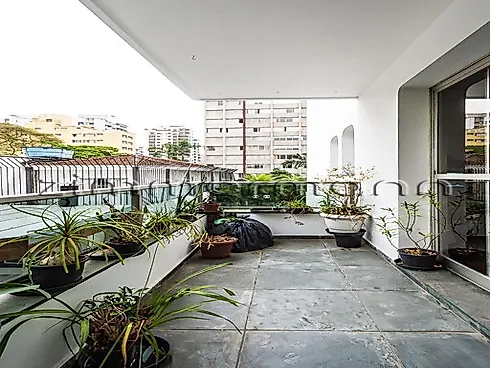 Apartamento 3 Quartos com 3 Suítes e 196m² - Moema - Apartamento em Moema, São Paulo - Foto 3