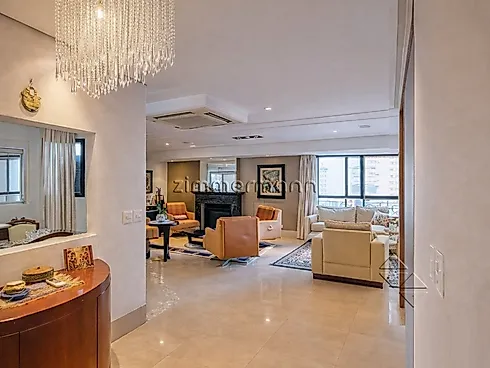Apartamento 4 Quartos com 3 Suítes e 210m² - Moema - Apartamento em Moema, São Paulo - Foto 2